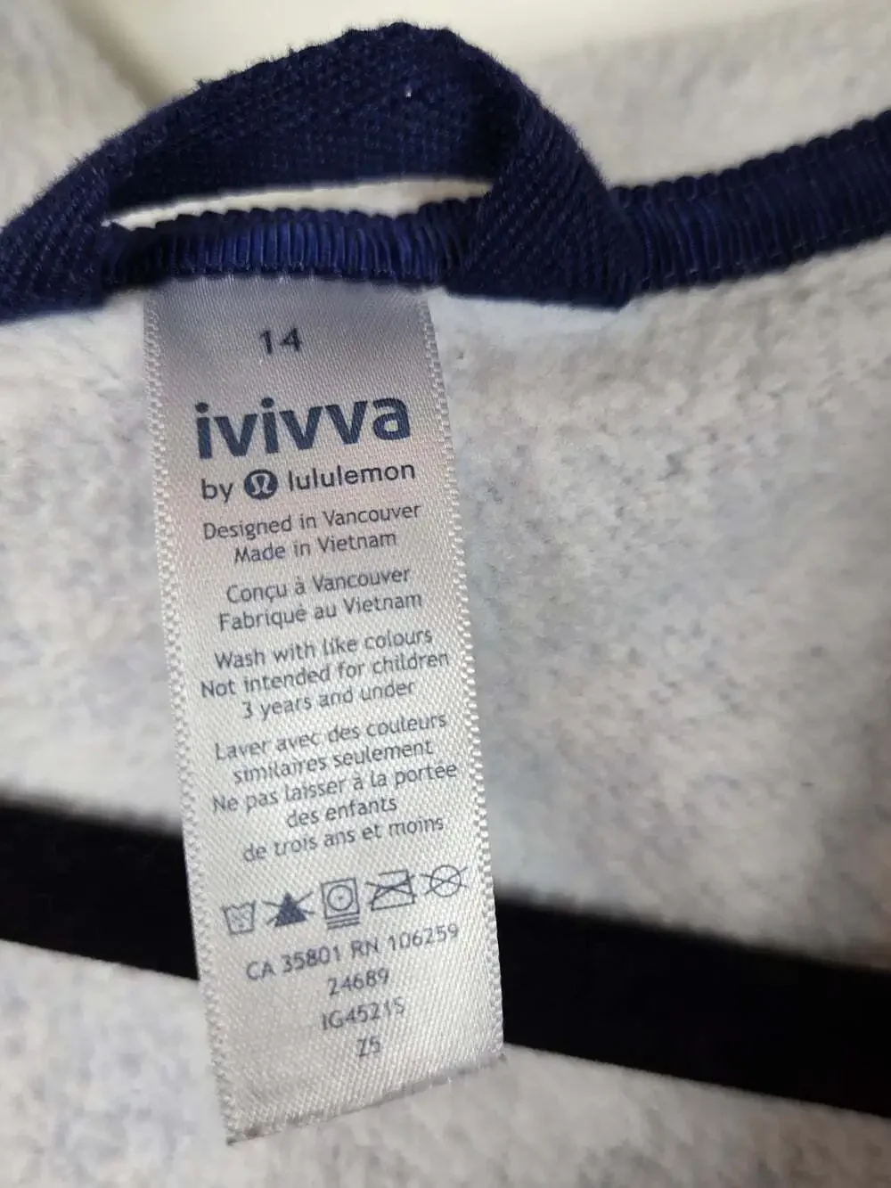 Ivivva by Lululemon Girls 14 Full Zip Hoodie Pink Blue Printed Athletic Jacket